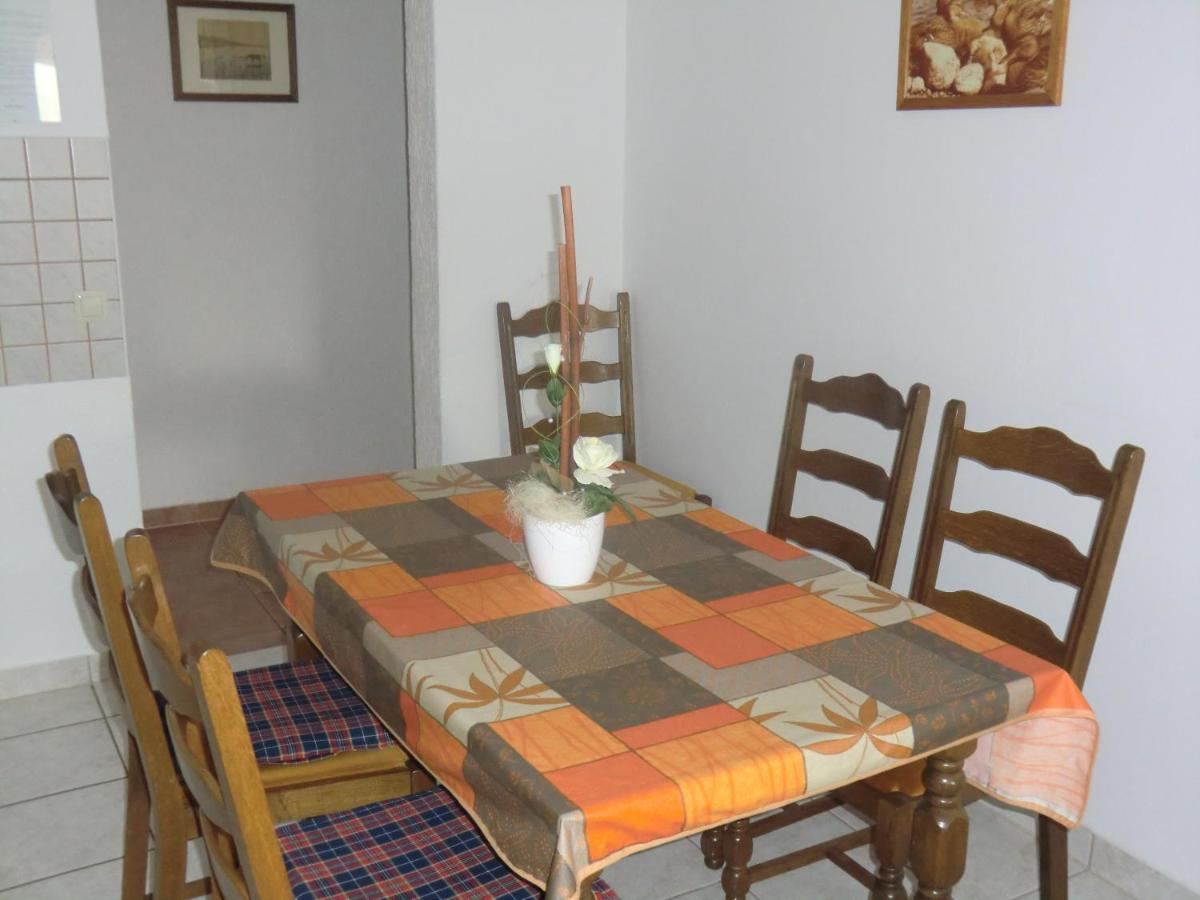Ferien Haus Evita Auf Insel Vir - Wohnung I Esterno foto
